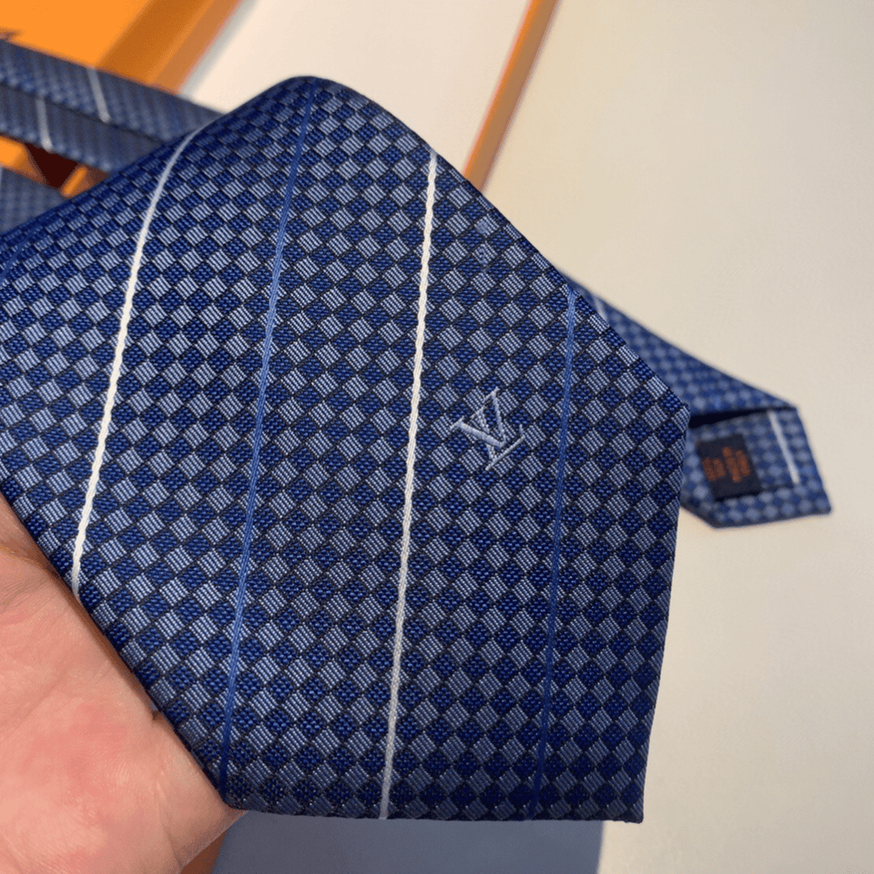 Louis Vuitton Blue Micro-Check Diagonal Stripes Canvas Tie For Men view 5