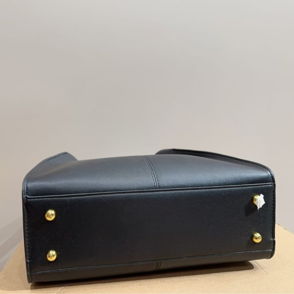 Fendi Peekaboo X Lite Medium Black 29Cm view 6