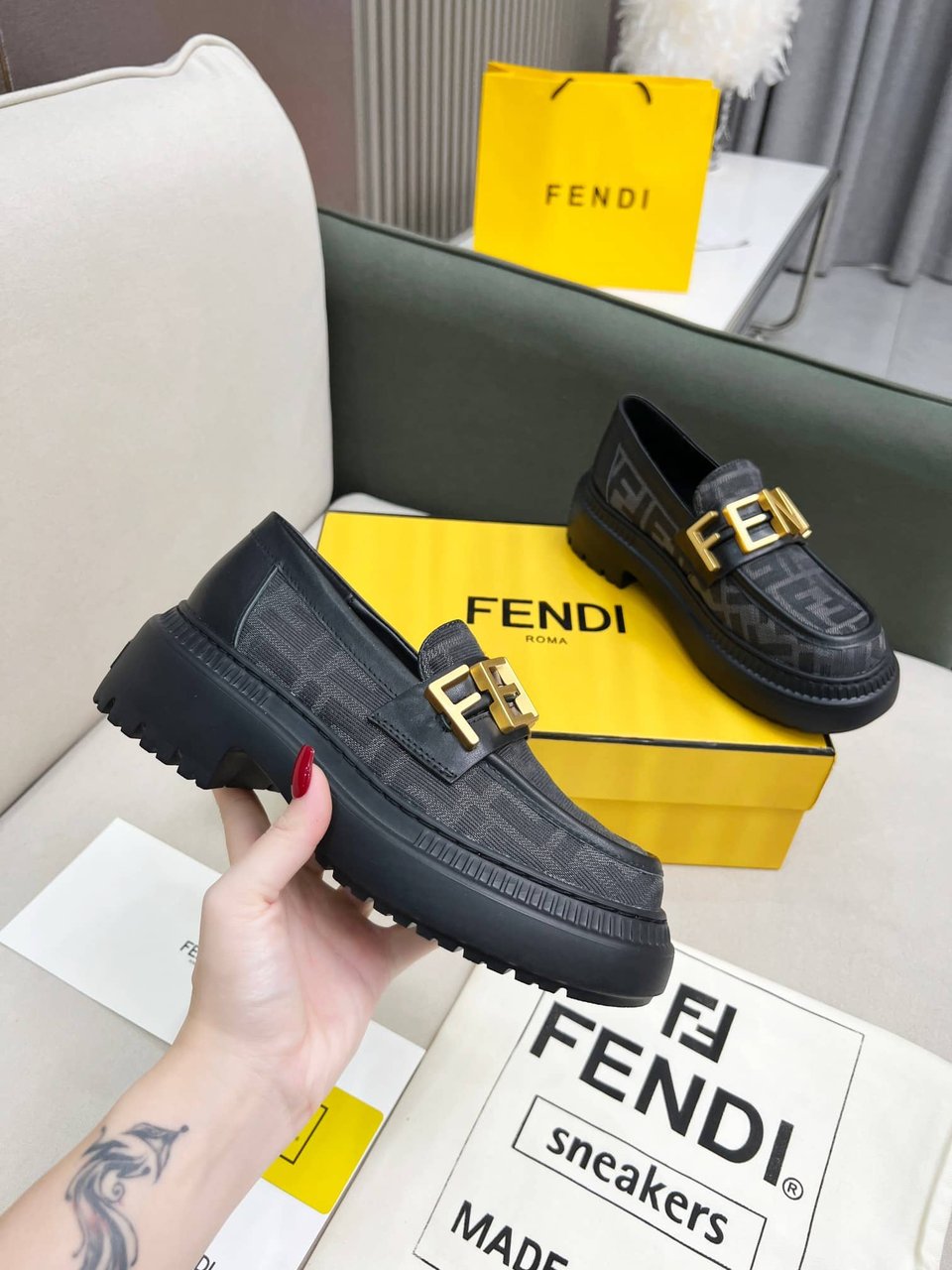 Fendigraphy Ff Leather Loafers Grey view 8