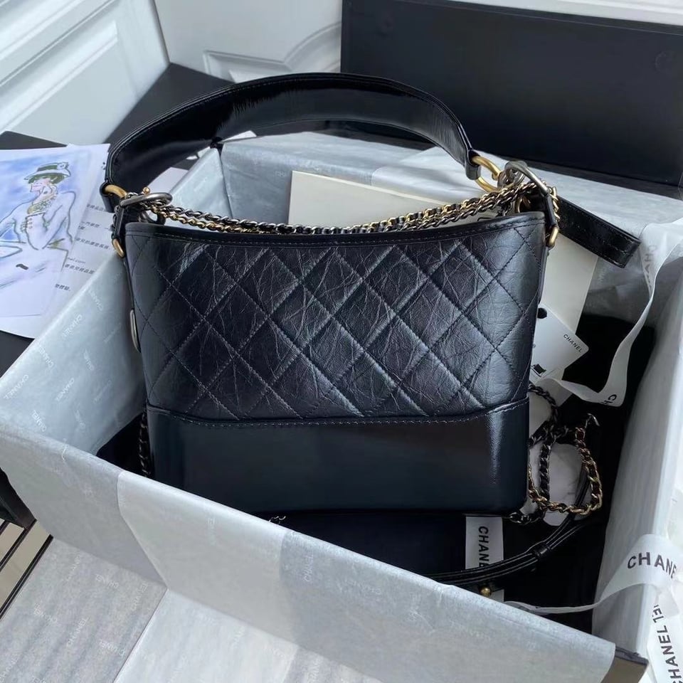 Chanel Bag Gabrielle Handle Black 20Cm/7.9in As0865 view 3