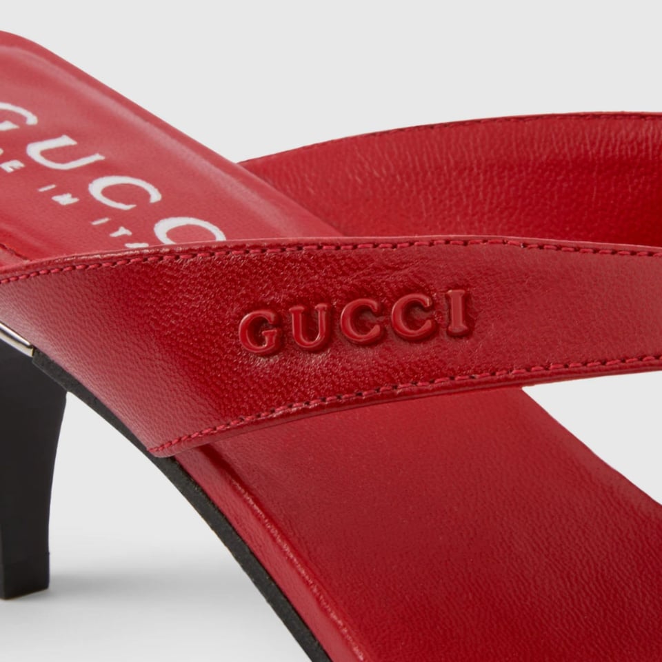 Gucci Vittoria Thong Red Leather 865403 For Women view 3