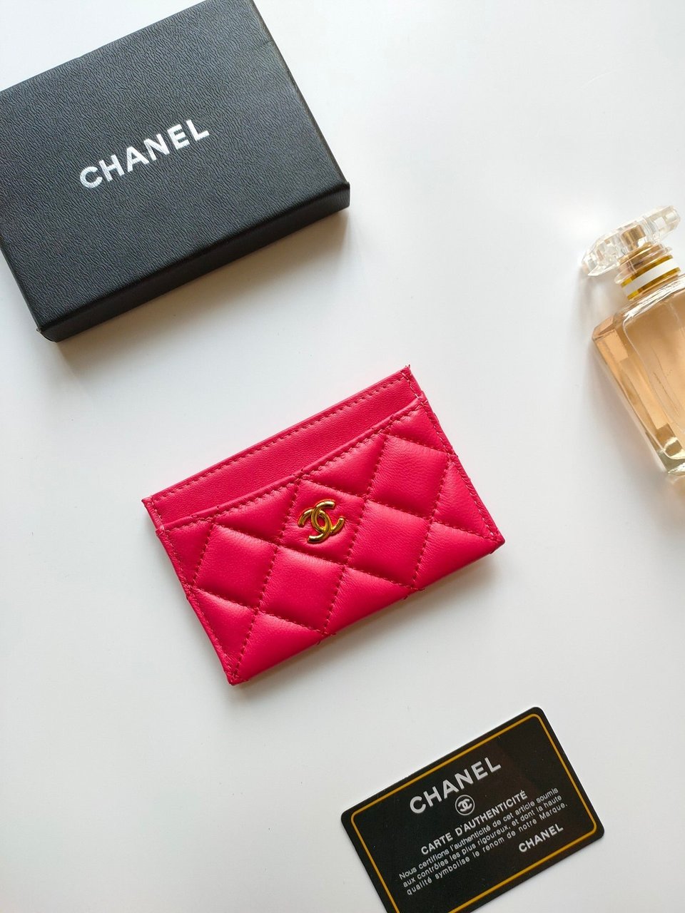 Chanel Card Holder 11.2 Red Pink Calfskin Gold Icon view 3