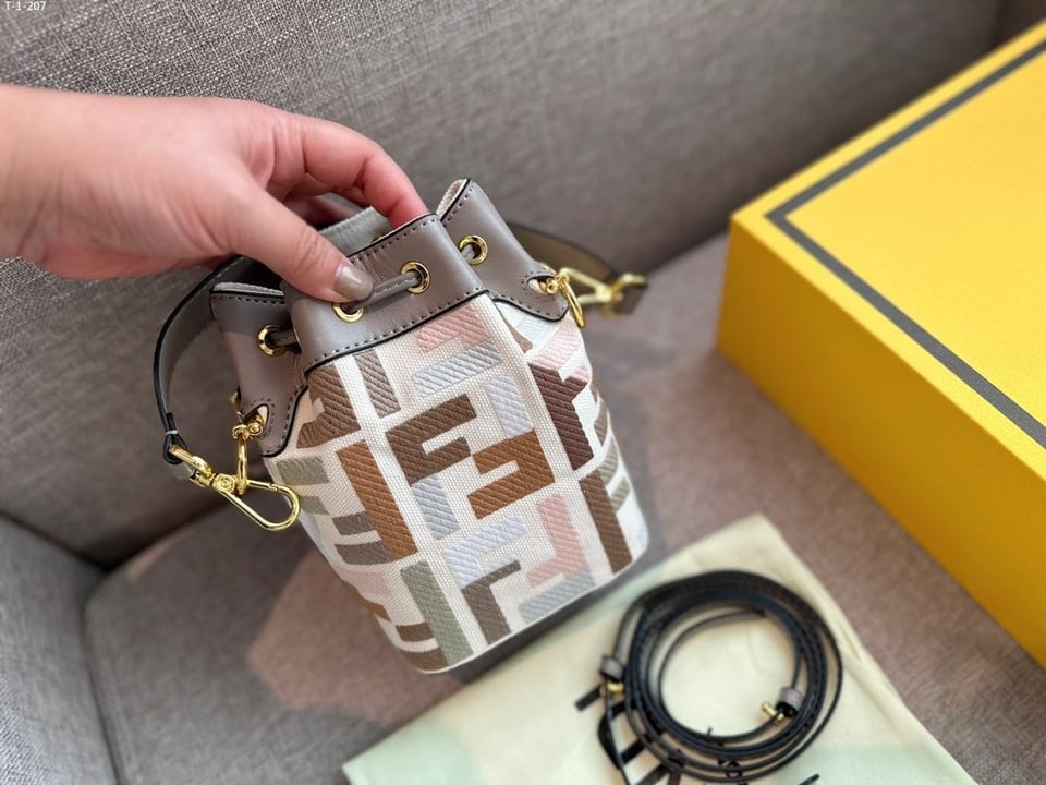 Fendi Mon Tresor Mini Bag Multicolor Canvas 18Cm view 6