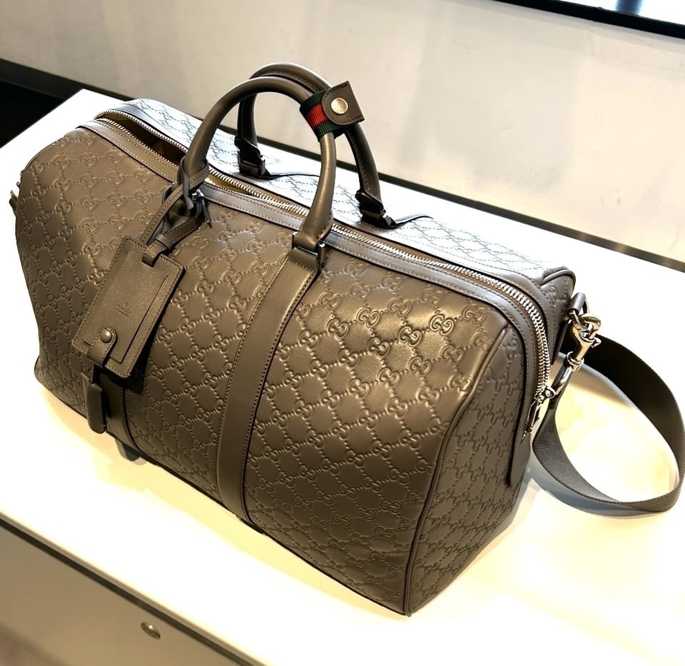 Gucci GG Emblem Medium Duffle Bag Grey 45cm/29in view 8