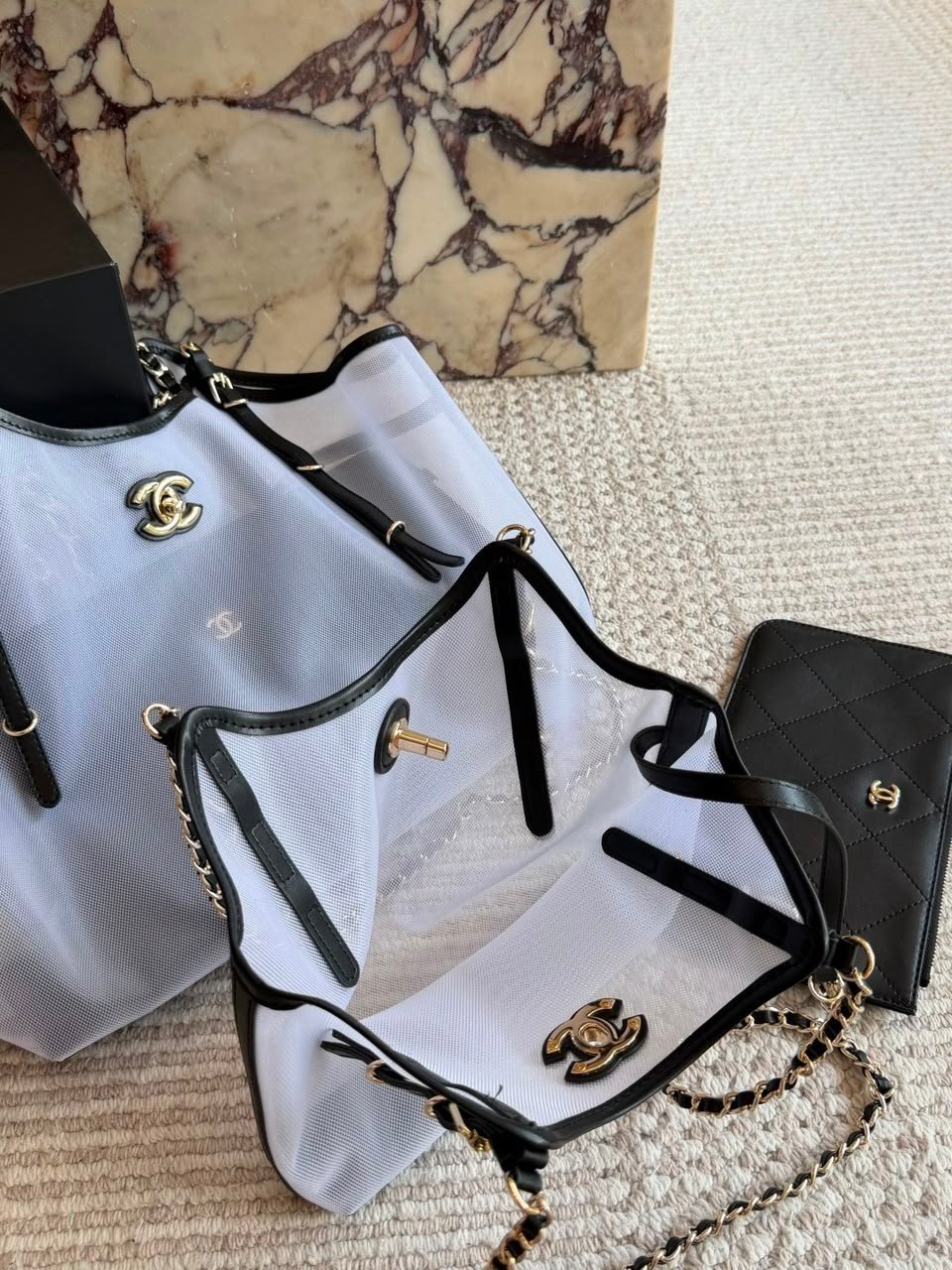 Chanel Small Tote Mesh, Calfskin &amp; Gold-Tone Metal Transparent &amp; Black 28cm/11in AS6015 view 10