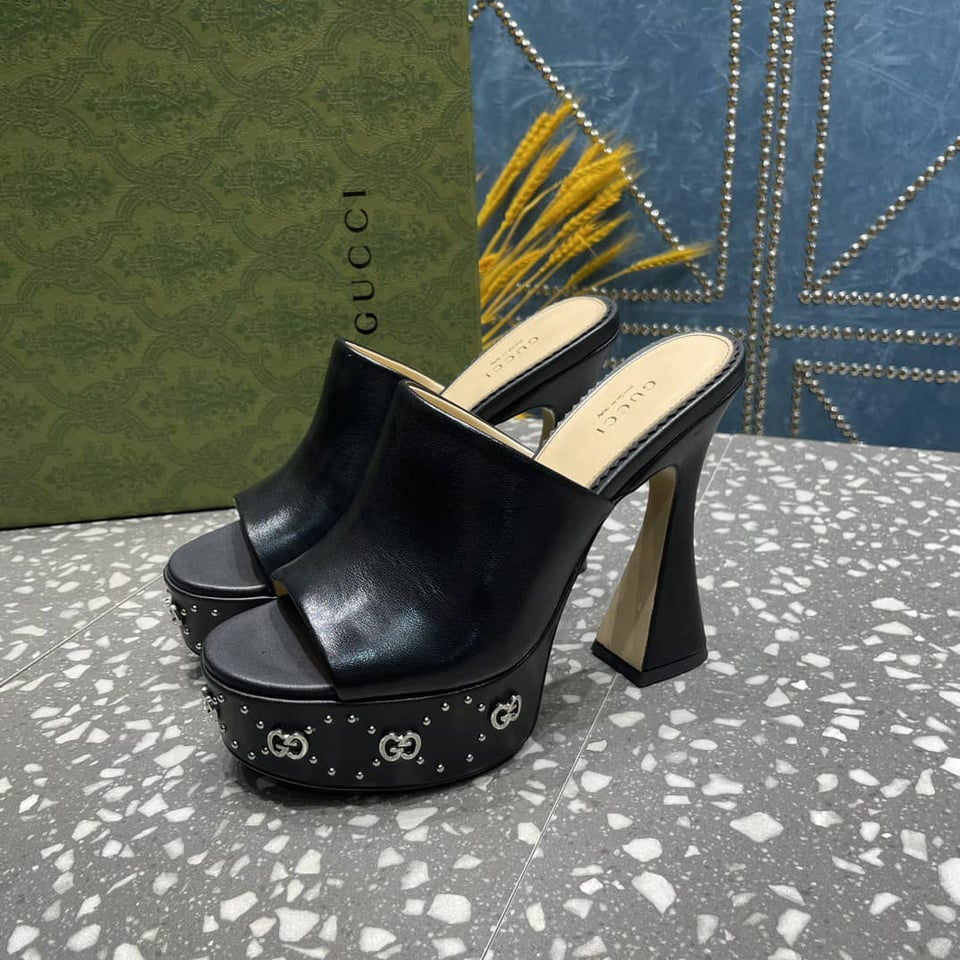 Gucci Women’S Platform Slide Sandal Black 740426 C9D00 1000 view 3