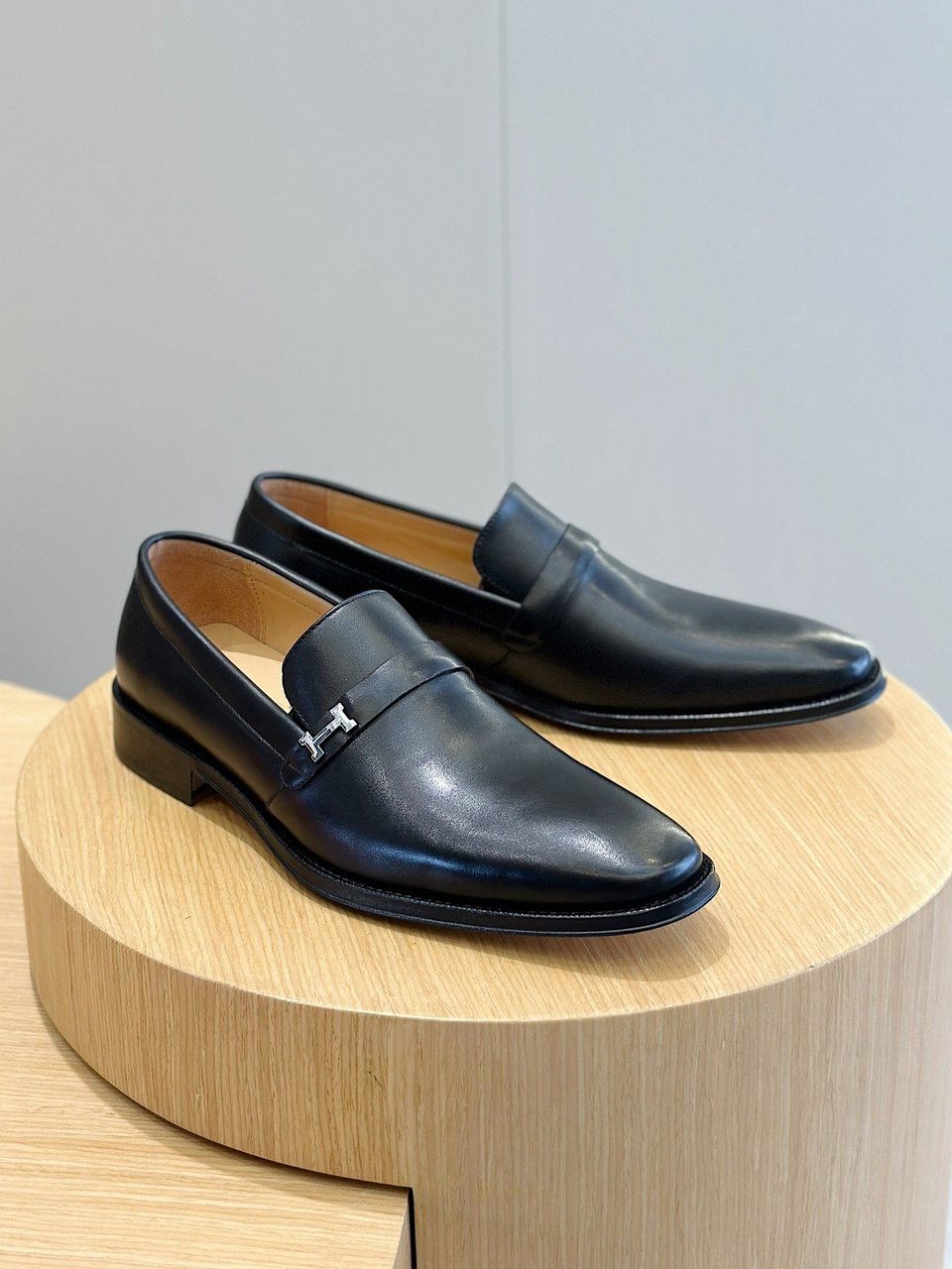 Hermes Paris Loafers Black Calfskin Mini H Hardware- Shoes for Men view 4