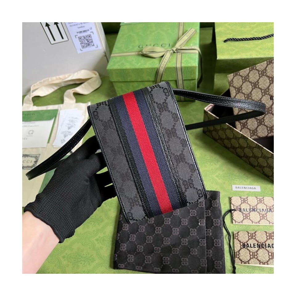 Balenciaga x Gucci Hacker Phone Bag Black view 3