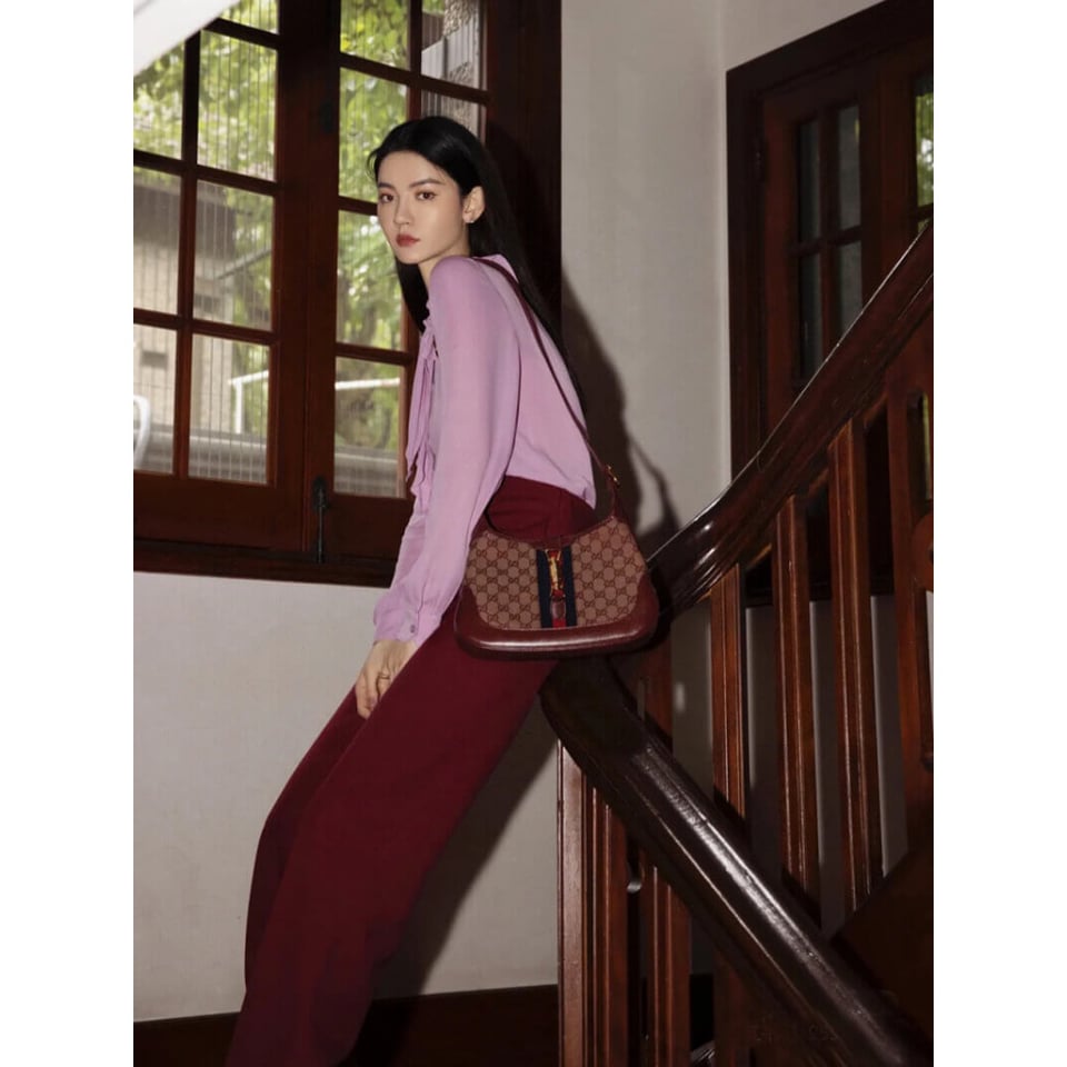Gucci Jackie 1961 Small Shoulder Bag in Burgundy GG Canvas 28cm view 10