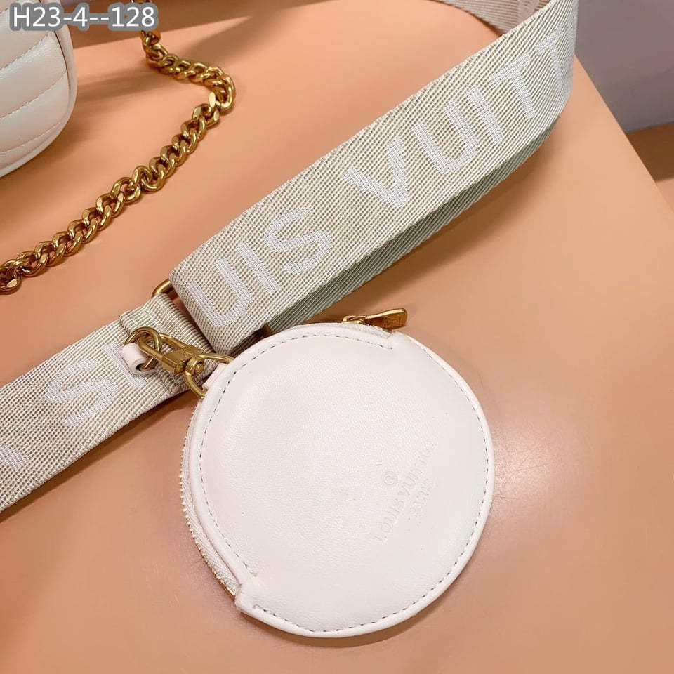 Louis Vuitton New Wave Multi Pochette White 20Cm M56471 view 8