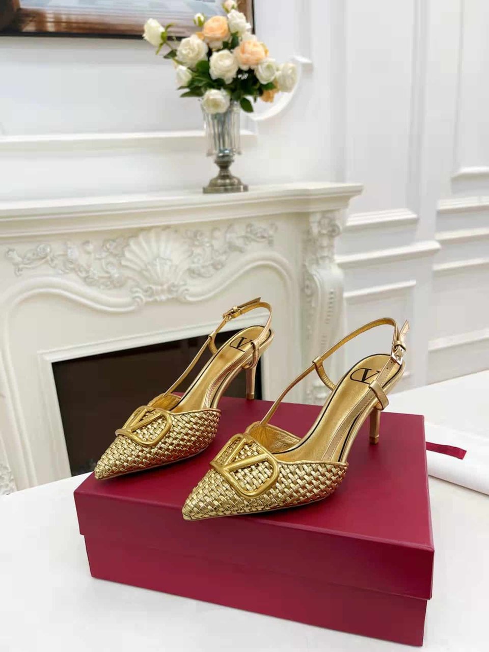 Valentino Garavani Vlogo Woven Leather Slingback Pumps Gold view 8