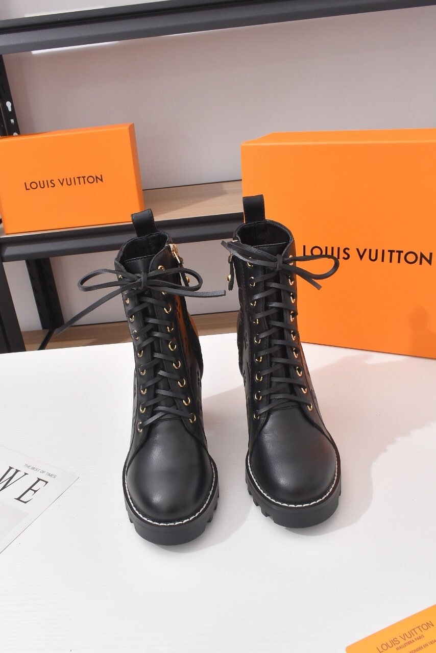 Louis Vuitton Star Trail Boots Black 1Ach0H view 5