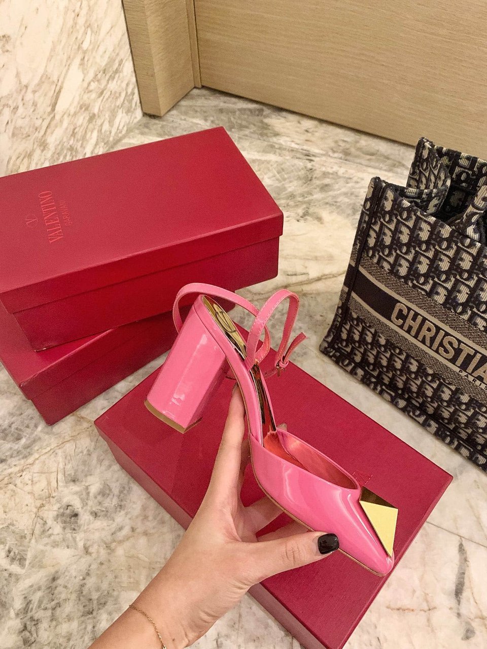 Valentino One Stud Pump In Patent Leather 90Mm Pink Xw2S0Dt4Laf view 5