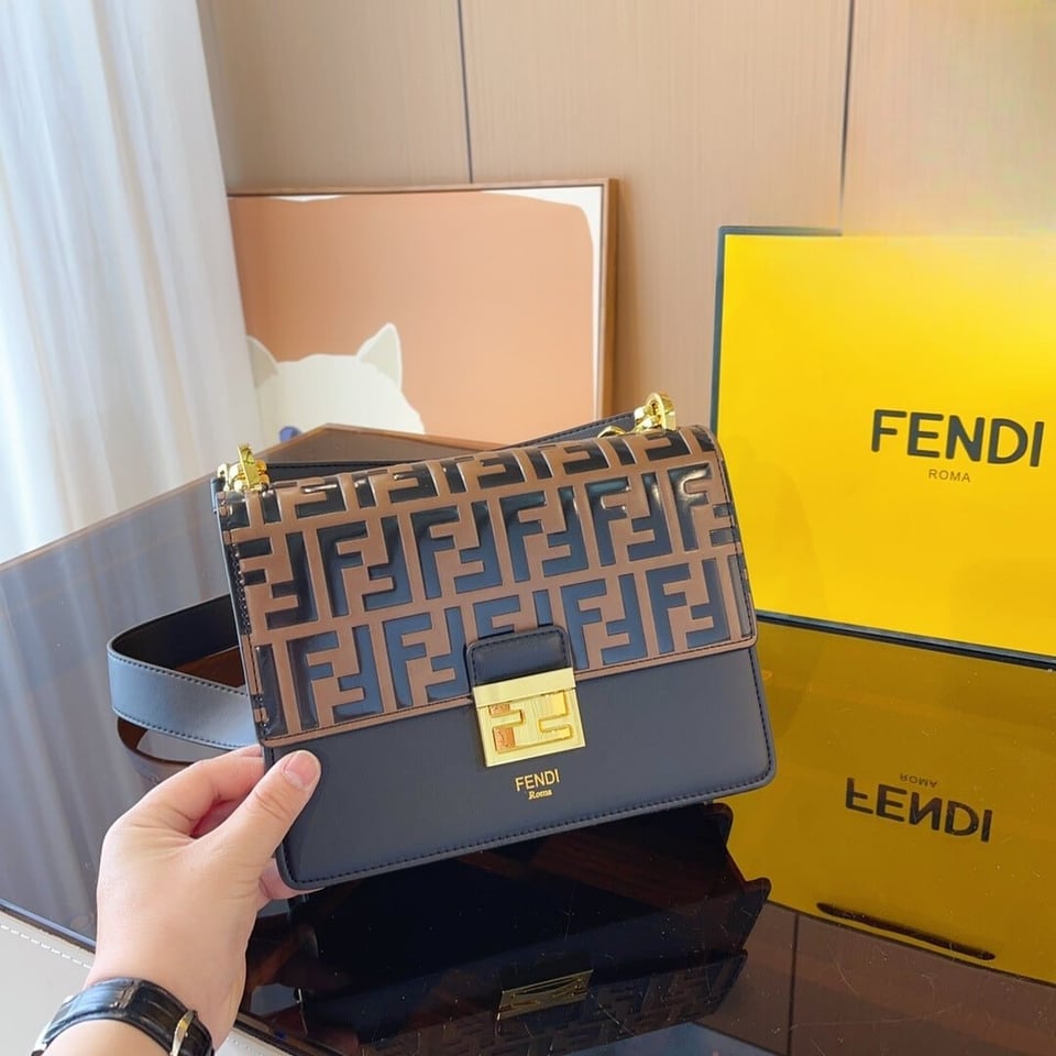 Fendi Kan I Leather Bag Brown 25Cm view 7
