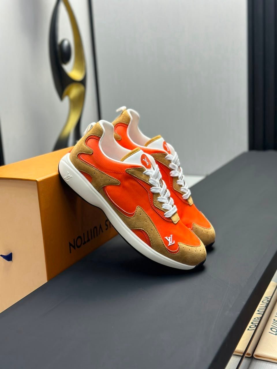Louis Vuitton Drop 300 Sneakers Orange Nylon/Suede 1AKP16 view 4