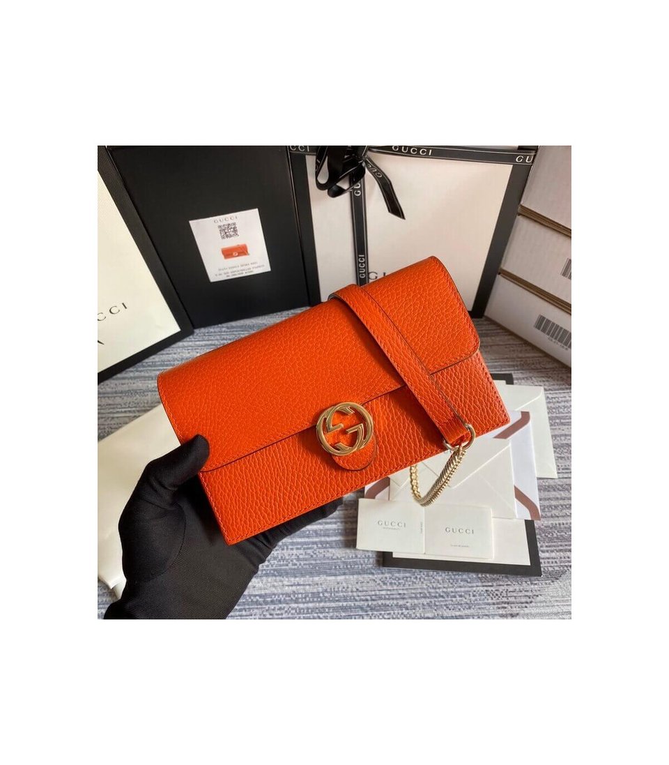 Gucci GG Interlocking Wallet On Chain Orange view 2