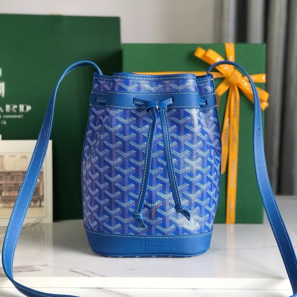 Goyard Petit Flot Bucket Bag 22 Cm Sapphire Blue Goyardine Canvas And Lambskin Trim view 11