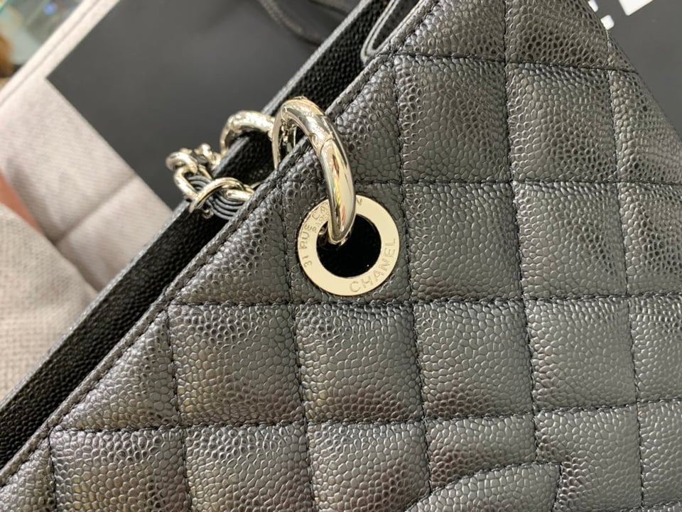 Chanel Grand Shopping Tote Bag 34Cm Black Caviar Silver Hardware view 4