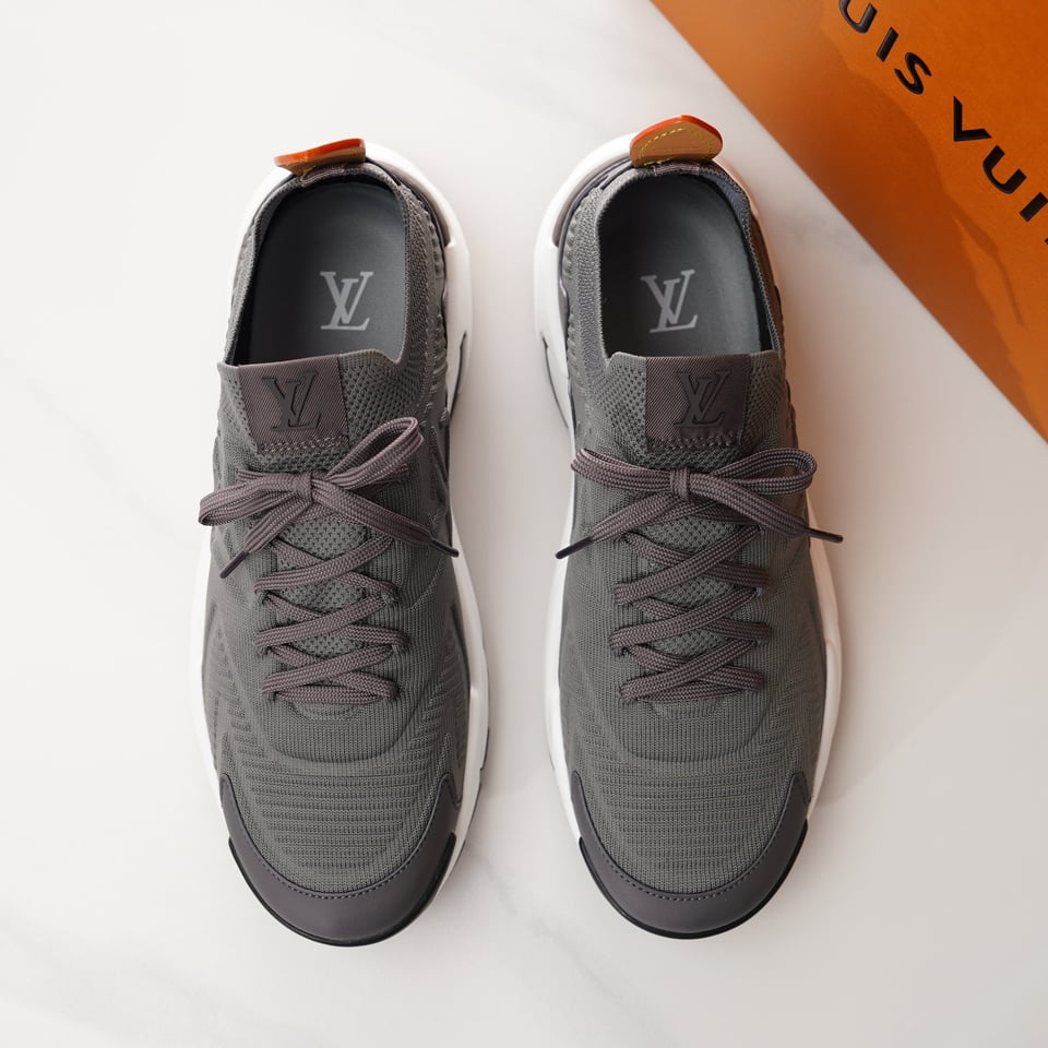 Louis Vuitton LV Runner Tatic Grey Sneaker for Men view 11