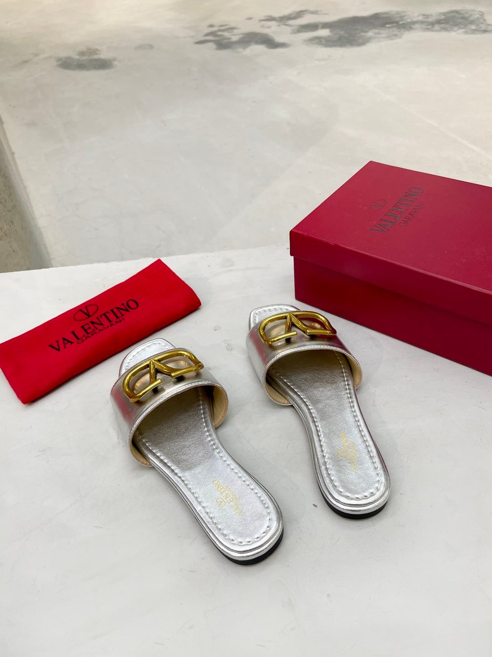 Valentino Garavani Vlogo Signature Slide Sandal Silver view 8