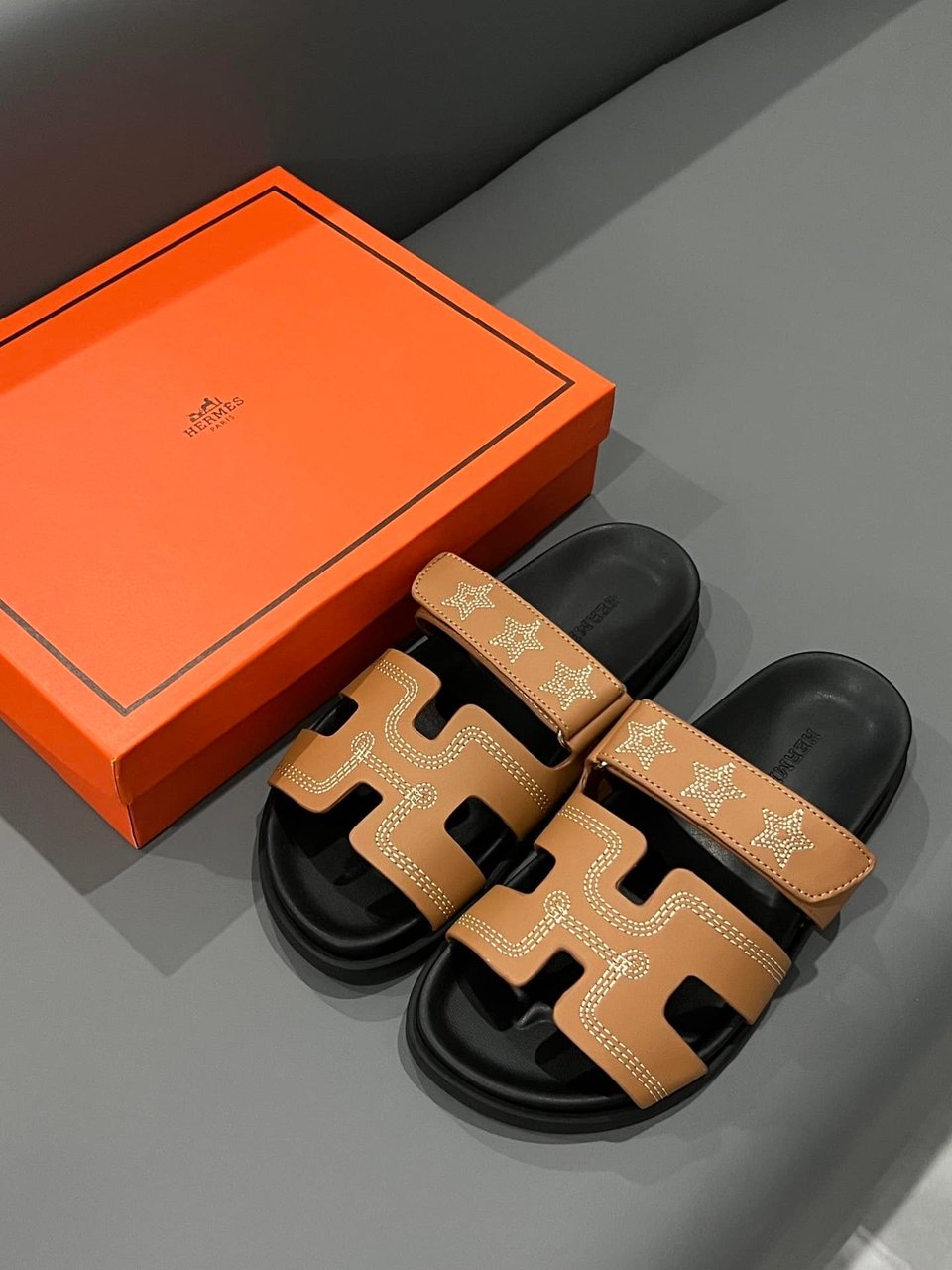Hermes Chypre Sandal Star Stitched Naturel H232142Z A3350 view 10