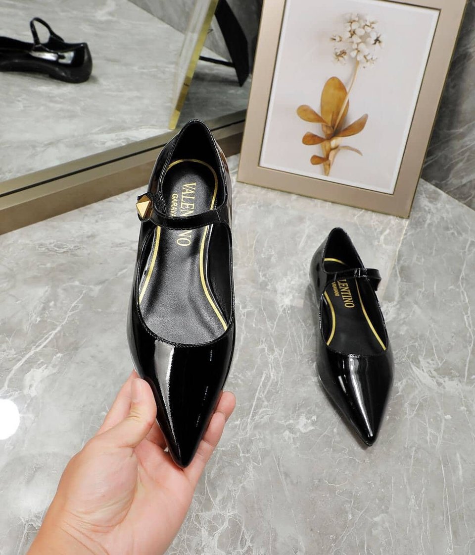 Valentino Garavani Tiptoe Patent Leather Ballet Flats Black 2W2S0Gc3Eru0No view 7