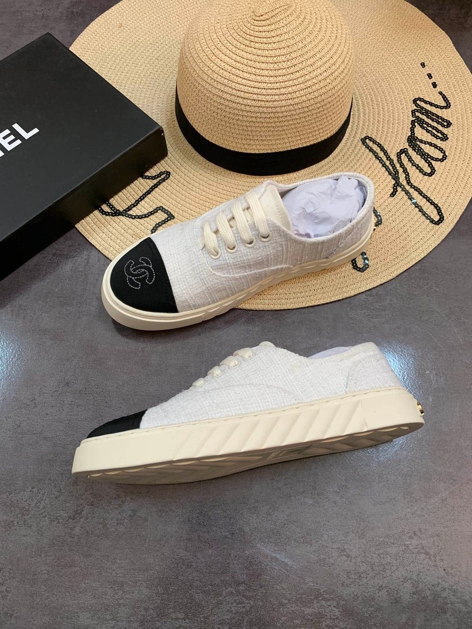 Chanel Cc Sneakers Canvas Mix In White view 6