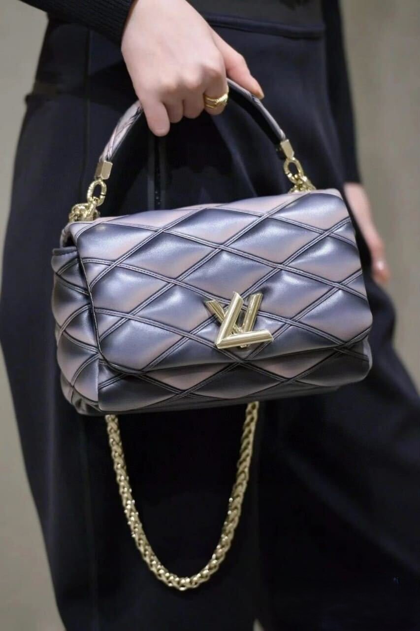 Louis Vuitton Go 14 Mm Malletage Black Pink 23Cm M23569 view 6