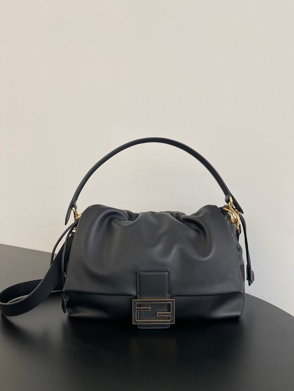 Fendi Mamma Baguette Large Black Nappa Leather Bag 31.5cm view 4