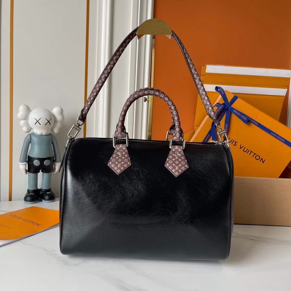 Louis Vuitton Speedy Soft 30 Bag Black LV Vibe M29419 view 8