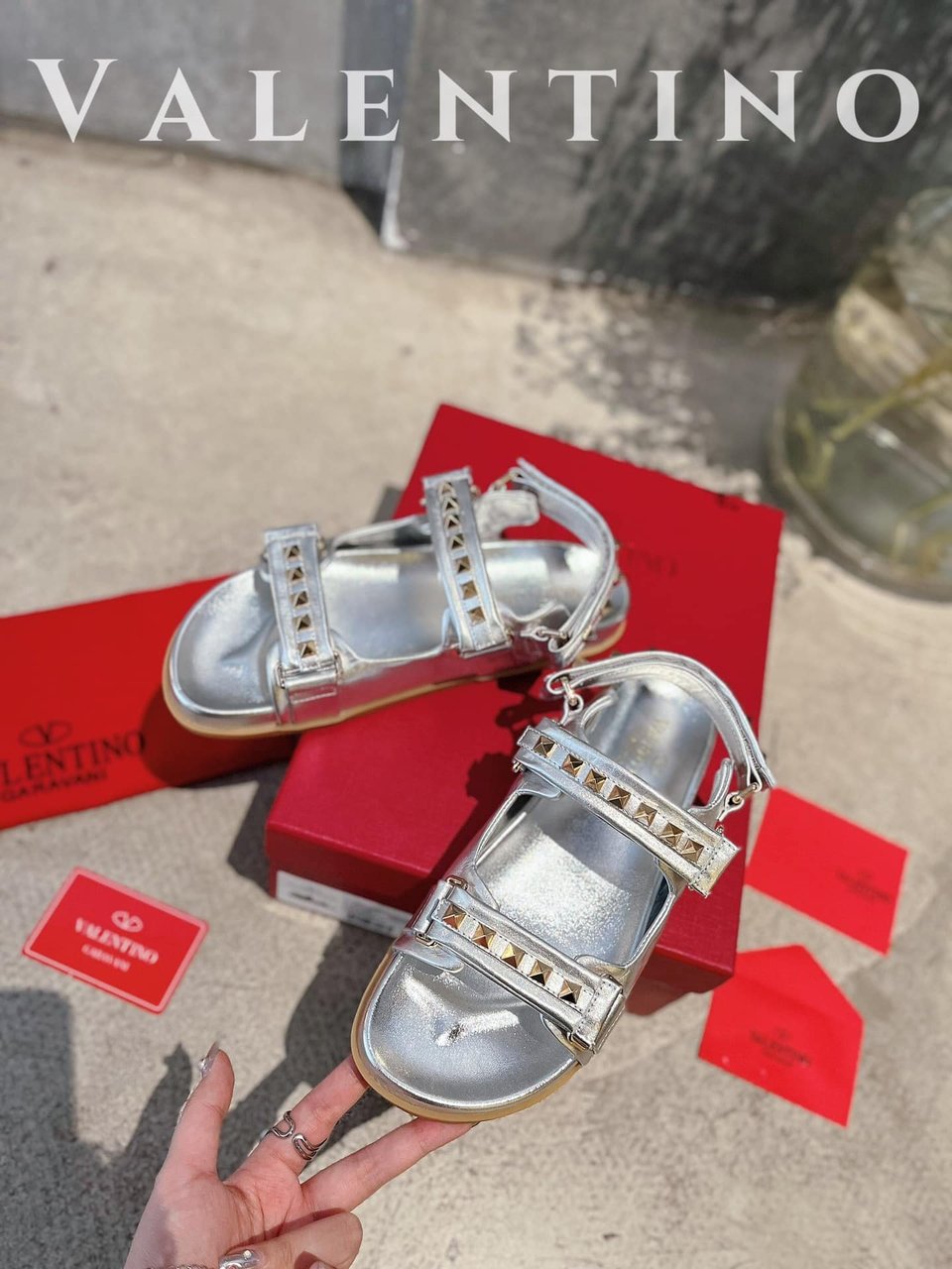 Valentino Garavani Rockstud Flat Sandal In Nappa Leather For Woman In Silver view 5