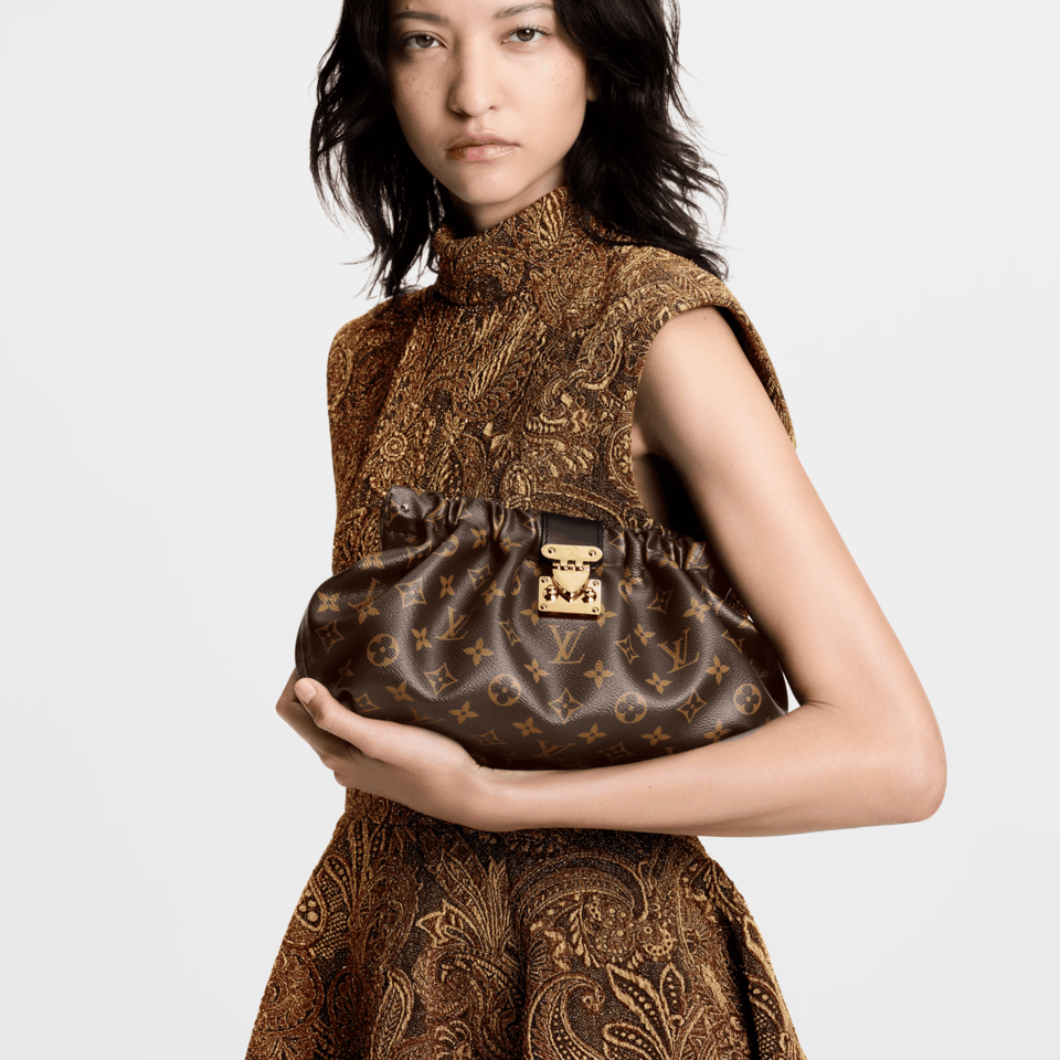 Louis Vuitton Pochette Sling PM Monogram Canvas M27819 30cm/11.8in view 3