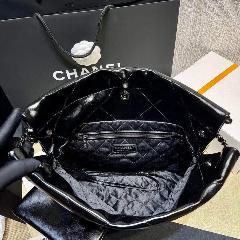 Chanel 22 Small Handbag Shiny Calfskin Black with Black logo view 10