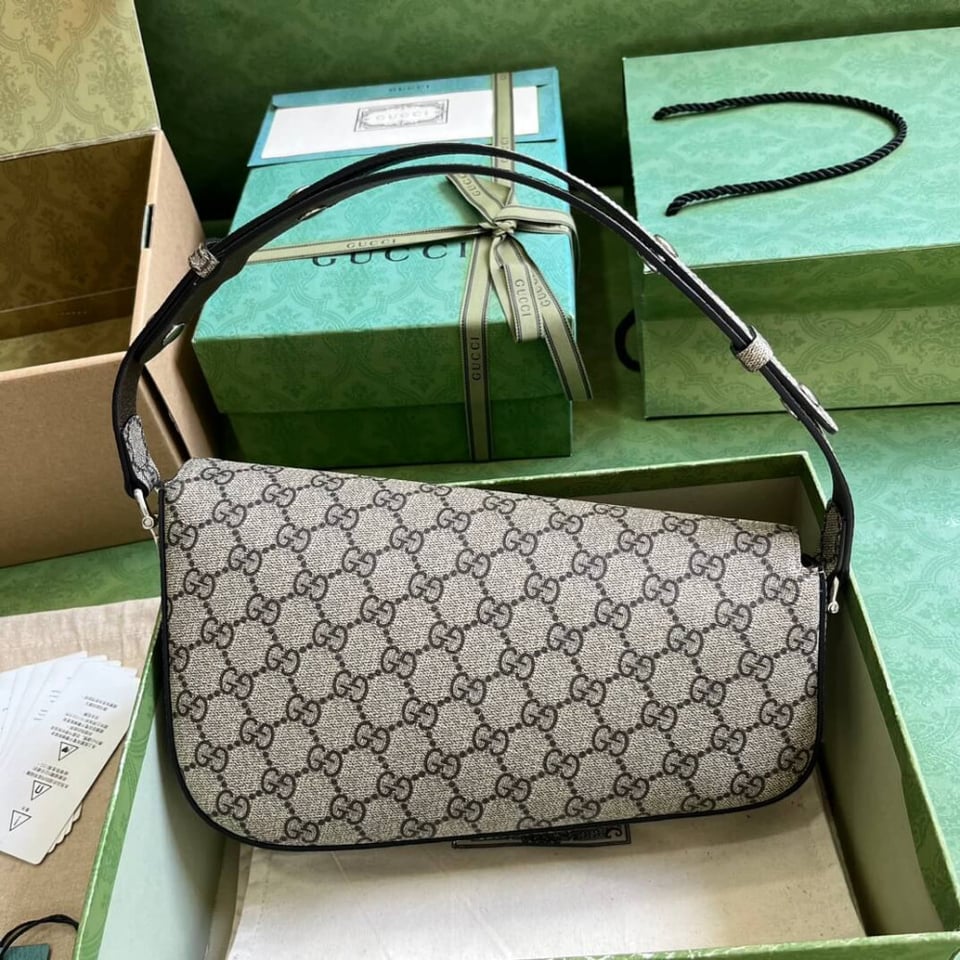Gucci Horsebit 1955 Small Shoulder Bag view 9