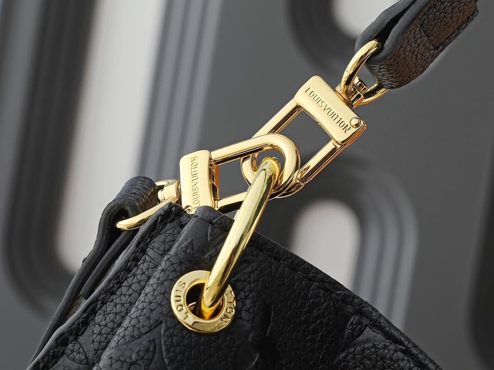 Louis Vuitton Métis Hobo Bag Black 35cm M27189 view 8