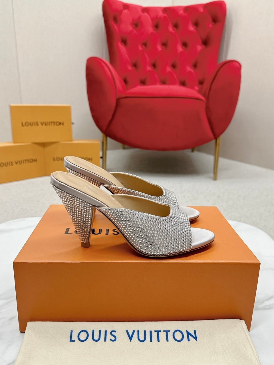Louis Vuitton Super Mule Silver 1Acj47 view 10