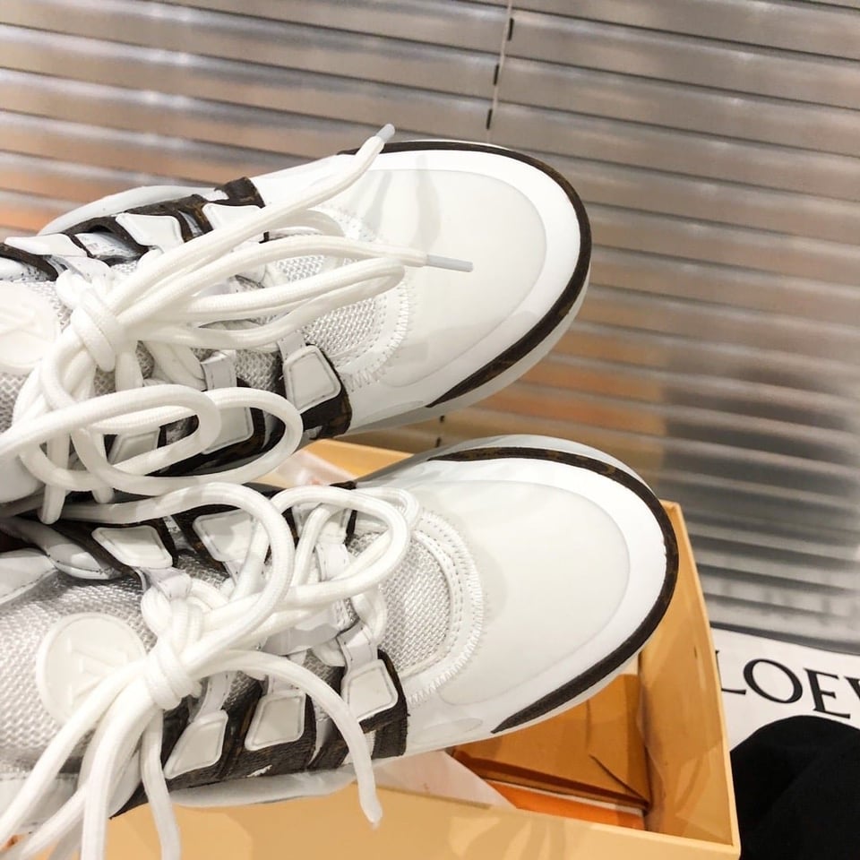 Louis Vuitton Archlight Sneakers White 1A43L1 view 5