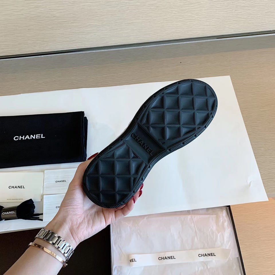 Chanel Velvet Sneakers Ivory And Black G35617 view 10