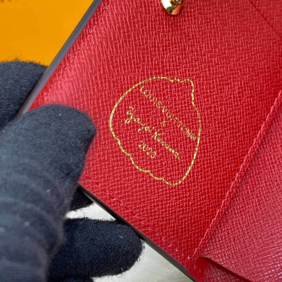 Louis Vuitton x Yayoi Kusama Lou Wallet view 8