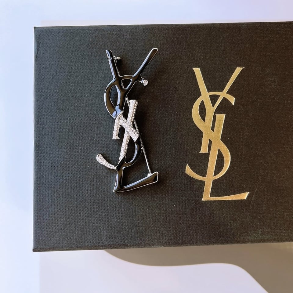 Saint Laurent Ysl Brooch Black view 2