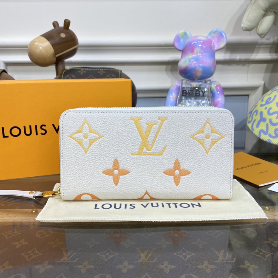 Louis Vuitton Monogram Empreinte Gradient Zippy Wallet Beige Yellow view 3