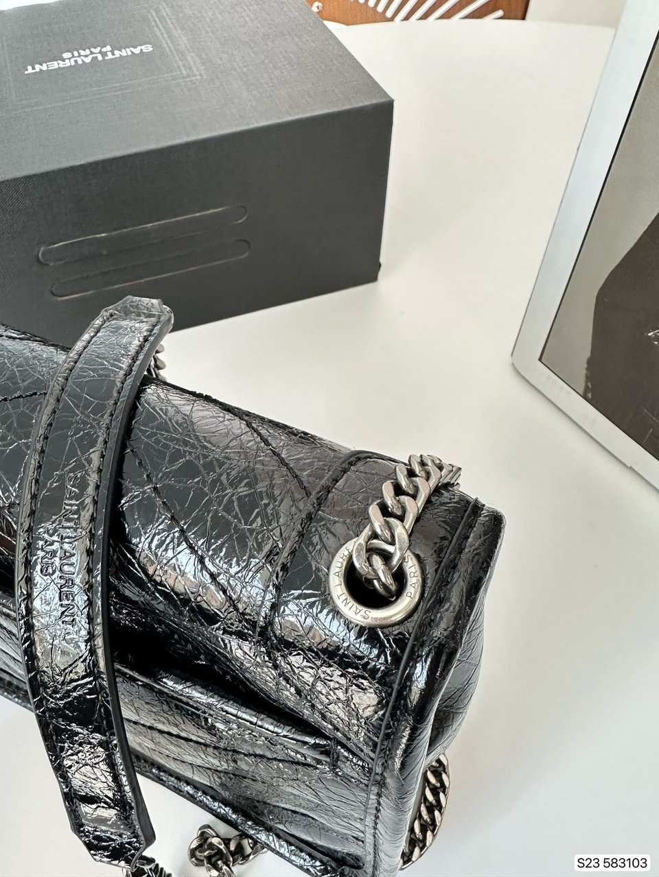 Saint Laurent Niki Vintage Leather Chain Wallet Black 19Cm view 5