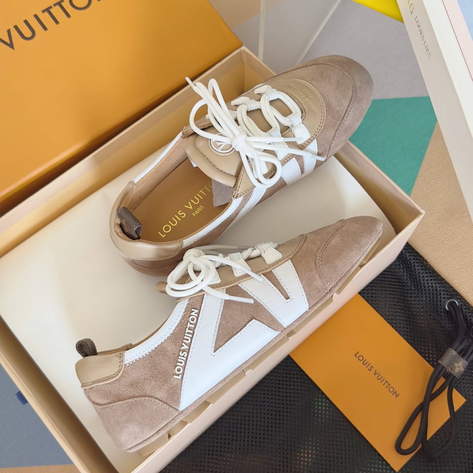 Louis Vuitton Sneakerina Yellow Beige – Women’s Ballet-Inspired Slim Sneakers view 4