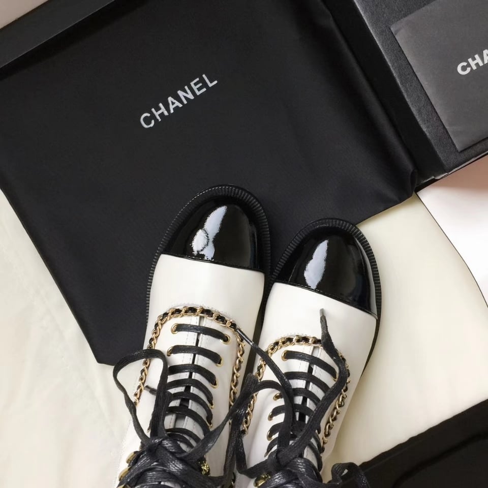 Chanel Botas Para Mujer White And Black view 4