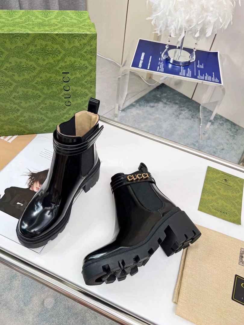 Gucci Mid Heel Boot With Logo Black? 734909 Aabk6 1000 view 8