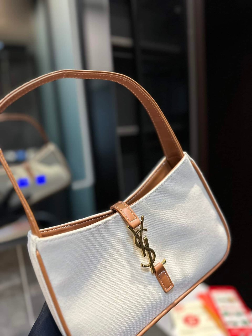 Saint Laurent Le 5 A 7 Linen Canvas Hobo Bag White And Brown 25Cm view 5