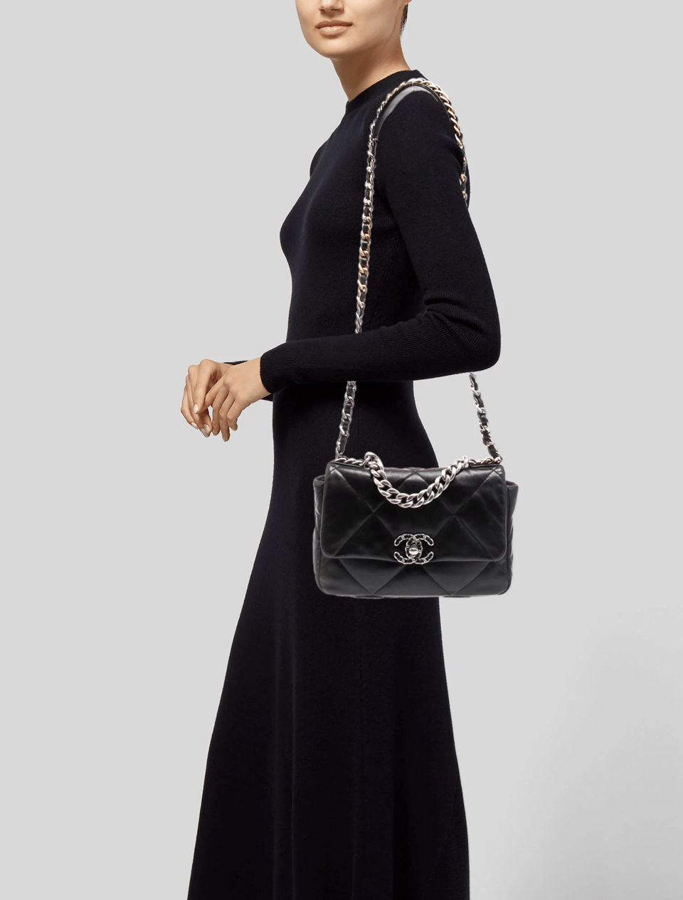 Chanel 19 Flap Bag Black 30cm view 3