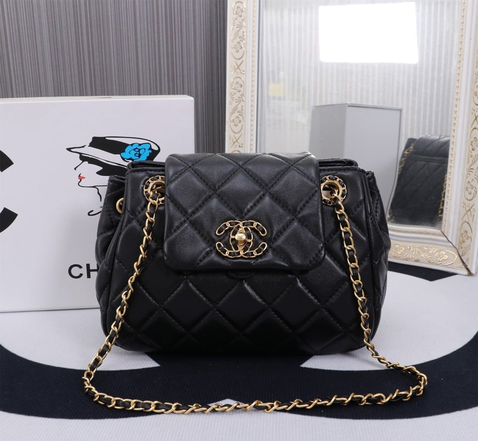 Chanel Mix Accordion Cc Flap Bag Quilted Glazed Calfskin Black 23Cm view 3