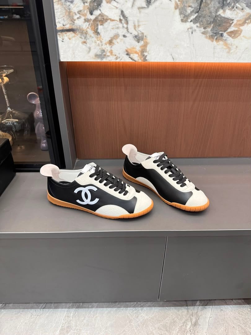 Chanel Calfskin Suede Sneakers with White CC Logo Black White &amp; Gum G39860 view 10