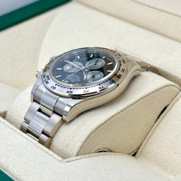 [Superclone] Rolex Daytona 40 mm Bright Black Dial Oyster 126509 view 4
